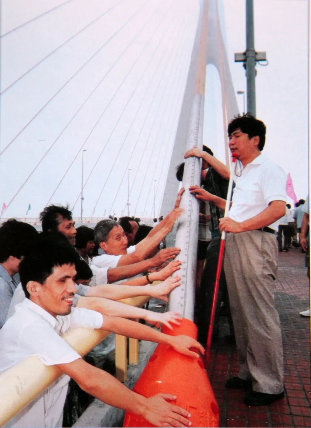 18届国际摄影展 | 策展人手记(六):用40年影像片段,讲一个光阴的故事