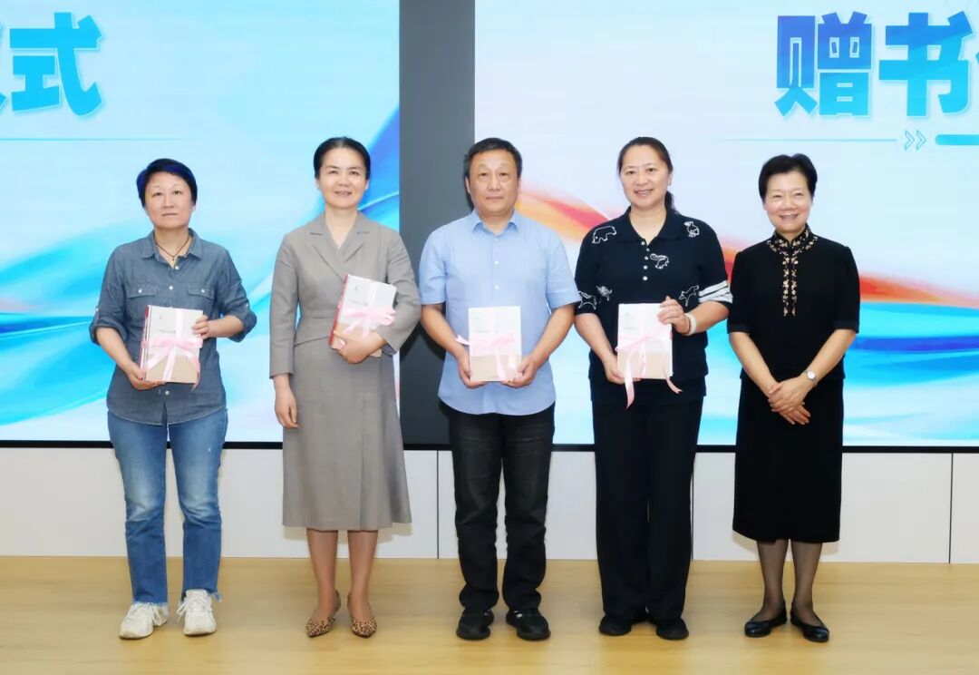 共话民盟专业精神的当代启示，“与盟同行•会客厅”（十三）在长宁举行