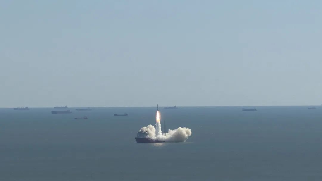 日照近海又“刷”火箭了！谷神星一号海射型遥八运载火箭发射成功