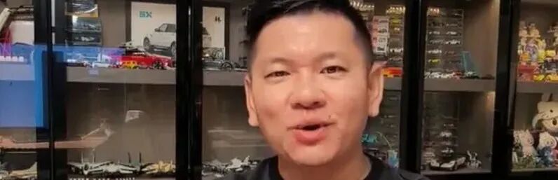 A股收评：近5000只个股飘绿，三大指数集体收跌，创业板指跌超4%；CPO、光通信概念股重挫，文化传媒、贵金属大跌；人形机器人、电信飘红