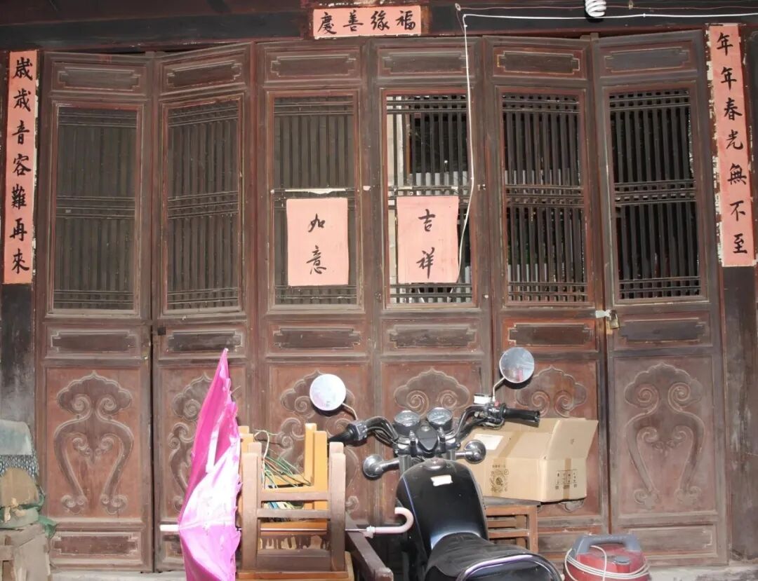 云南通海古城明清民居文化融合路径研究