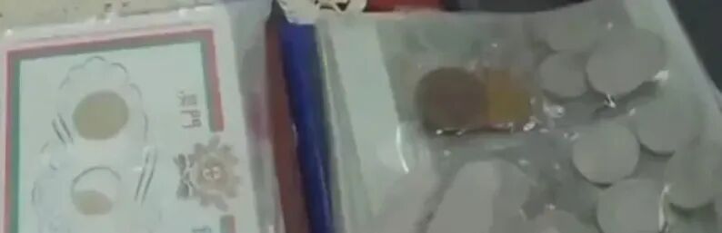 A股收评：近5000只个股飘绿，三大指数集体收跌，创业板指跌超4%；CPO、光通信概念股重挫，文化传媒、贵金属大跌；人形机器人、电信飘红