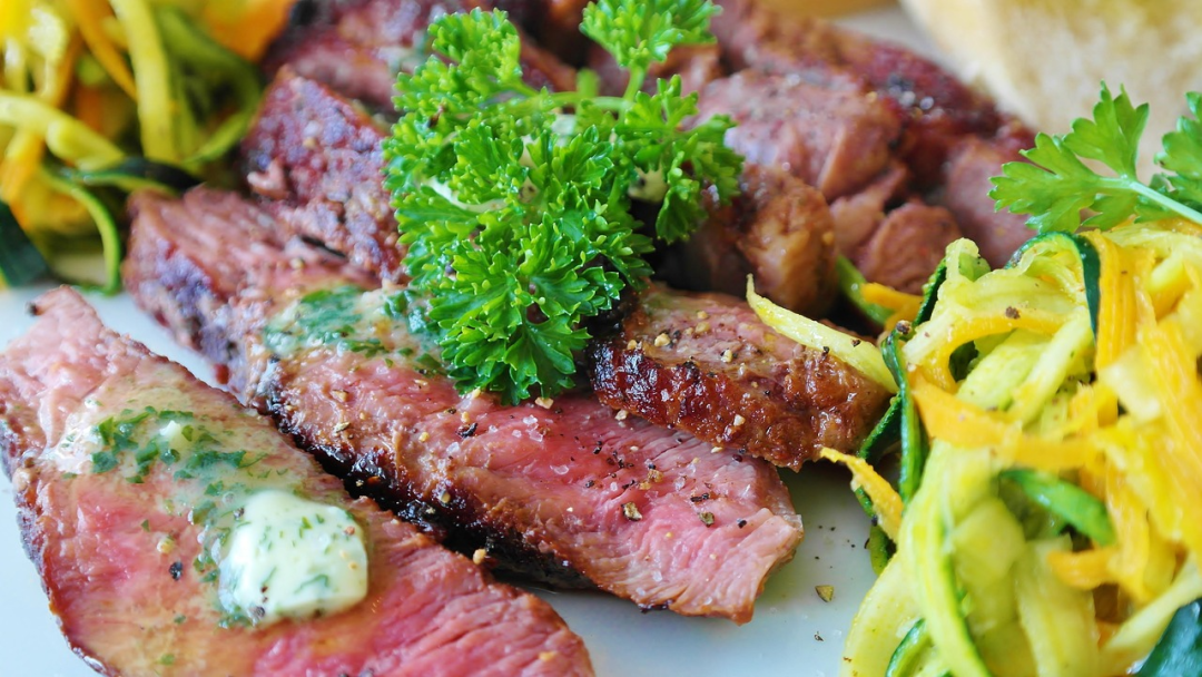 研究提醒:吃红肉,容易诱发炎症反应