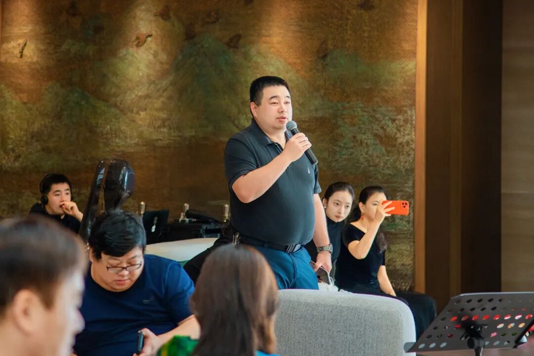 山水间到繁花里,时光在音乐里倒转