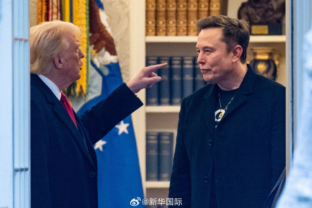 特朗普：马斯克已恢复对乌克兰星链服务