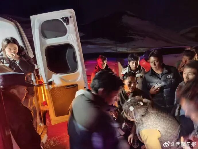 最新 | 已16人遇难，32人受伤！深夜7.0级地震！不敢回家！西藏现场画面→