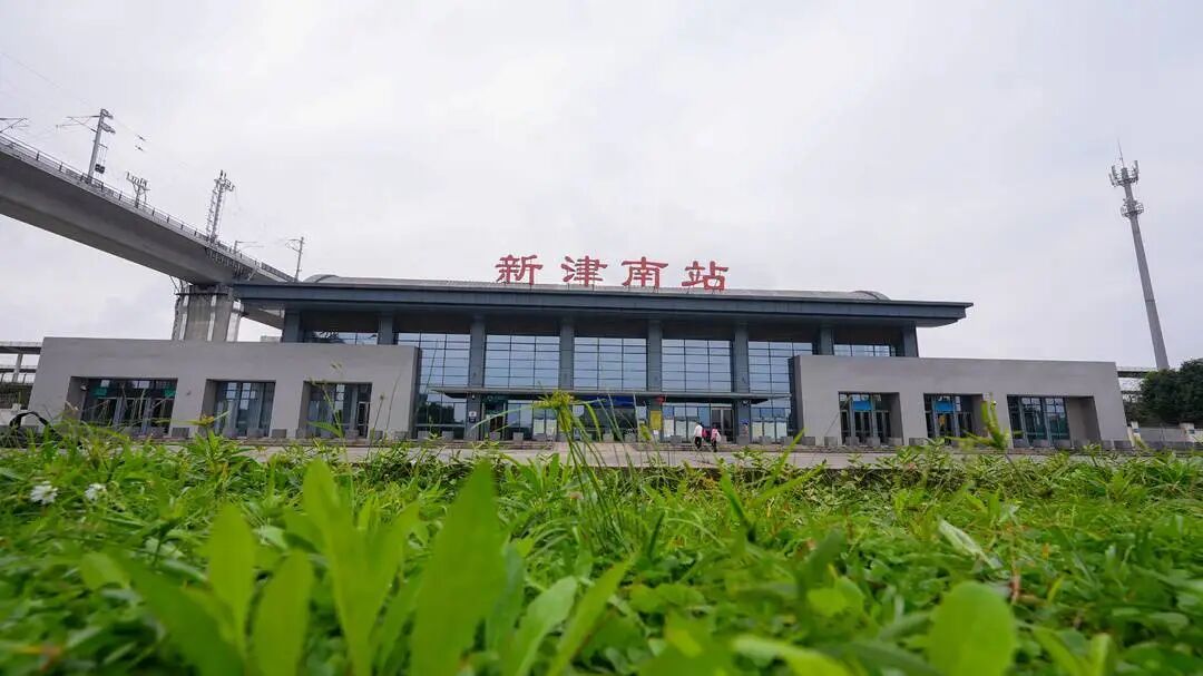 雅安至宜宾首开直达动车，最快2小时39分钟可达